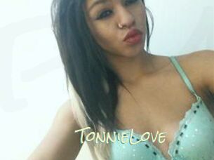 Tonnie_Love