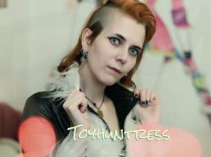 Toyhuntress