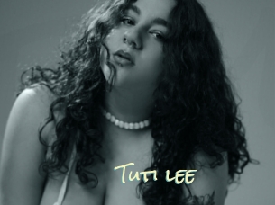 Tuti_lee