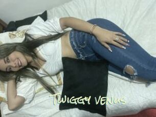 twiggy_venus Porn Monkey Cash