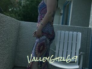 ValleyGirl69 Porn Monkey Cash