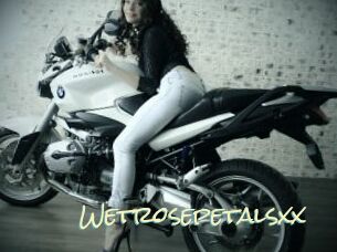 Wetrosepetalsxx