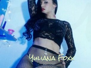 Yuliana_Foxx